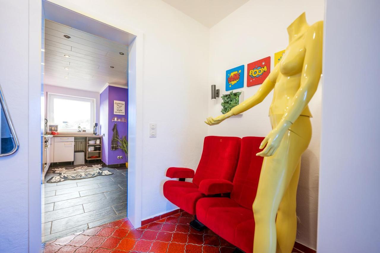 Pop Art Loft Ueber Den Daechern Von Koblenz Koblenz  Exterior photo